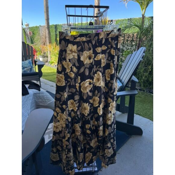 VTG Size XS/Petite Compagnie Internationale Express Flower Print Long Wrap Skirt - Picture 4 of 6